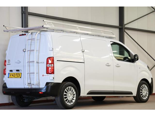 Toyota pro-ace