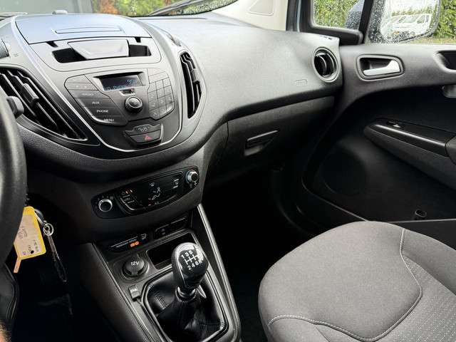 Ford Transit Courier