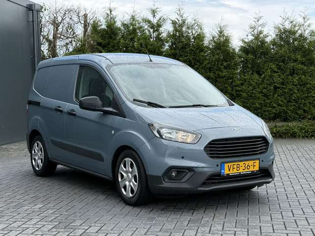 Ford Transit Courier