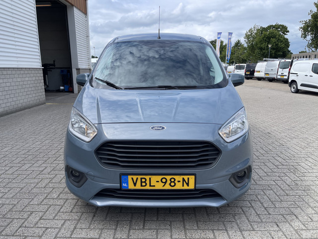 Ford Transit Courier