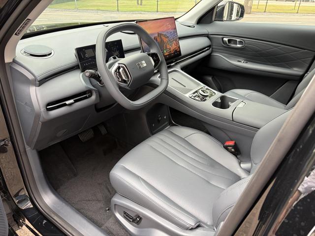 Geely Starray EM-i