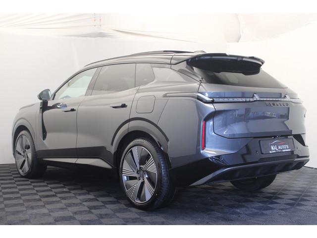 Lynk & Co 08