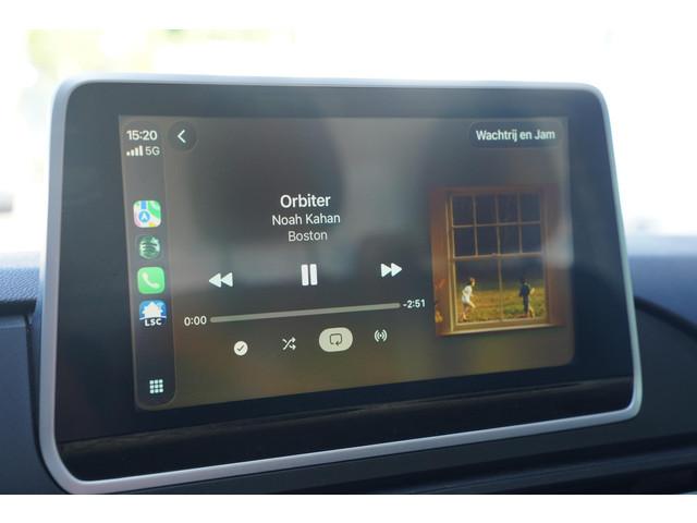 Maxus Deliver9