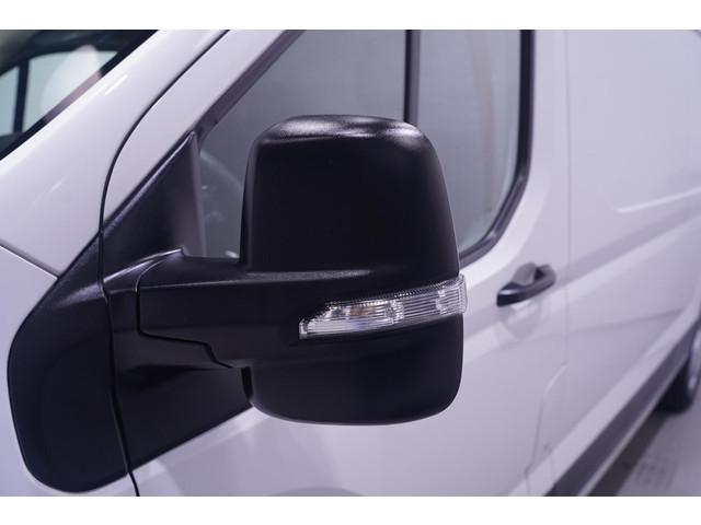 Maxus Deliver9