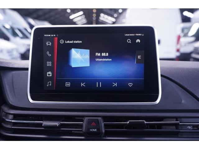 Maxus Deliver9