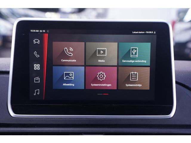 Maxus Deliver9