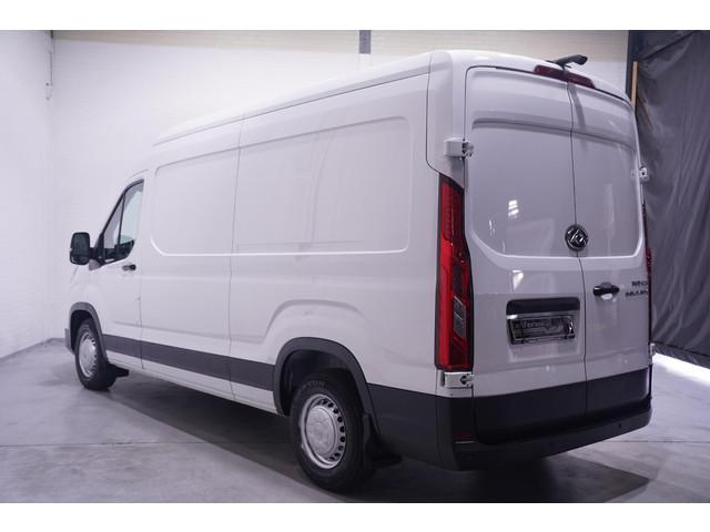 Maxus Deliver9