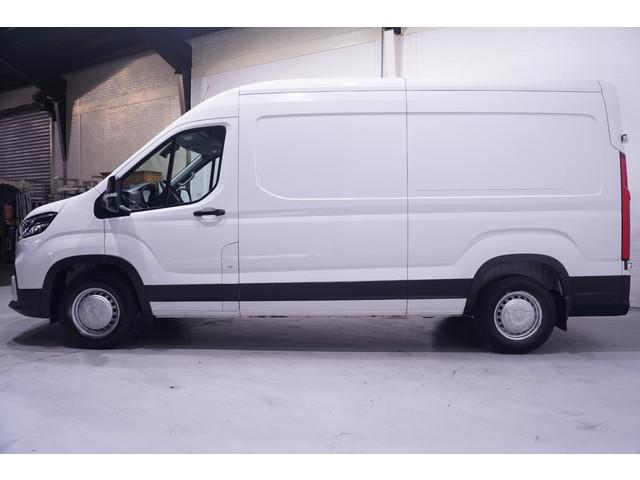 Maxus Deliver9