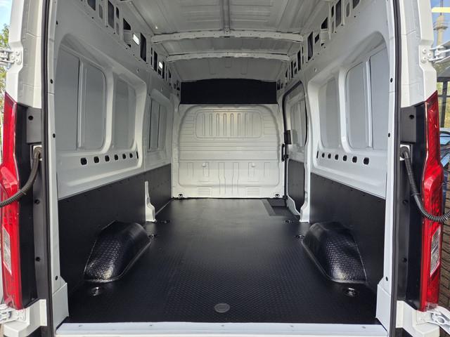 Maxus eDeliver9