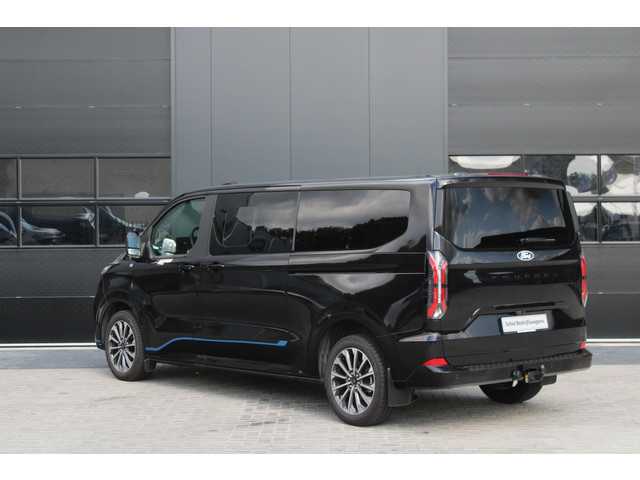 Ford Tourneo