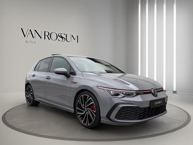 Volkswagen Golf 2023 Benzine