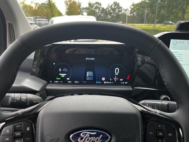 Ford Tourneo