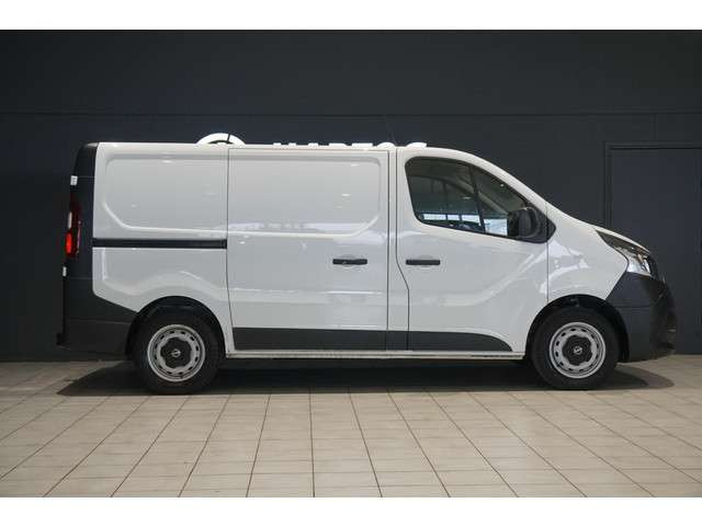 Nissan NV300