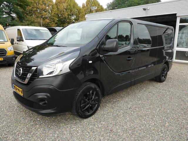 Nissan NV300