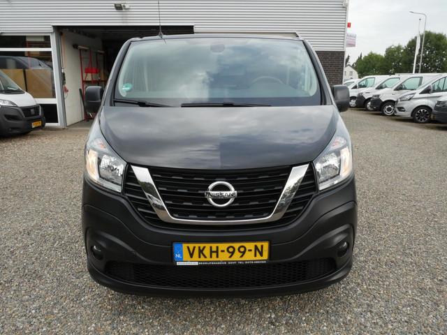 Nissan NV300