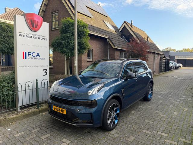 Lynk & Co 01