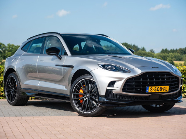Aston Martin DBX