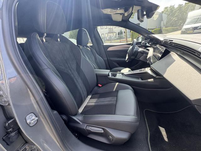 Peugeot E-308