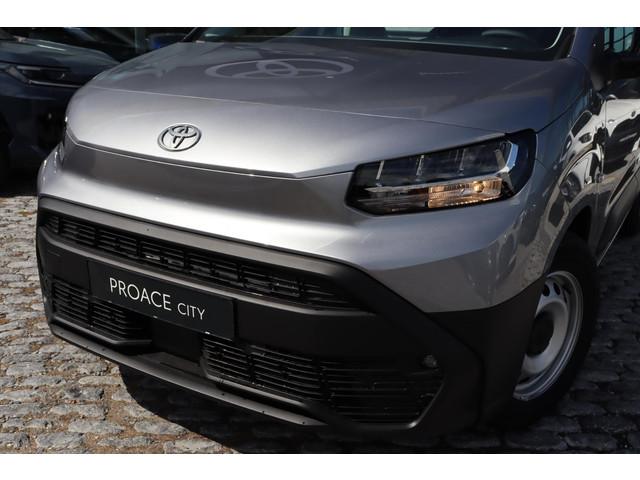 Toyota pro-ace