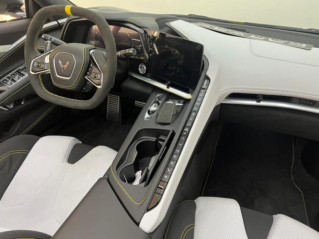 Corvette C8