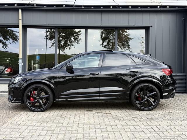 Audi RSQ3