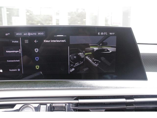 Peugeot E-3008