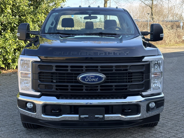 Ford F-350