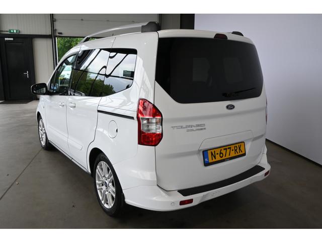 Ford Tourneo Courier