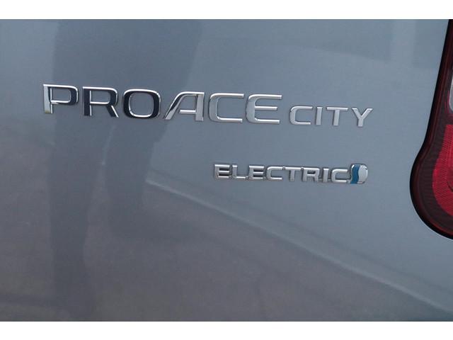 Toyota pro-ace