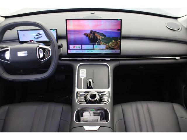 Geely Starray EM-i