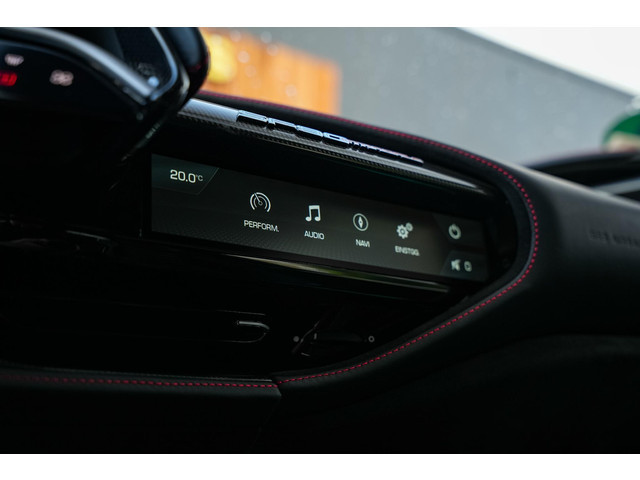 Ferrari SF90 Stradale