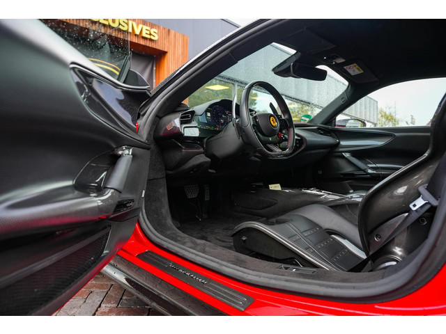 Ferrari SF90 Stradale