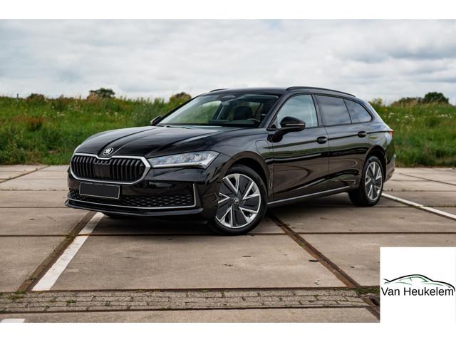 Skoda Superb 2025 Hybride