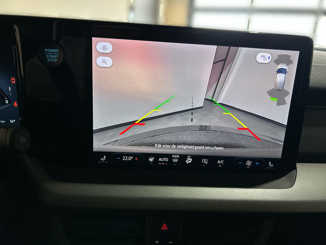 Ford E-Transit Courier