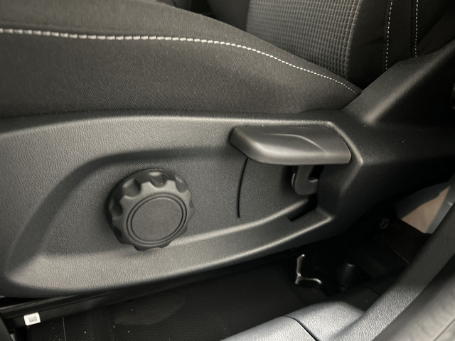 Ford E-Transit Courier