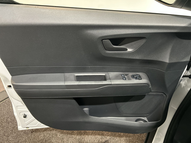 Ford E-Transit Courier