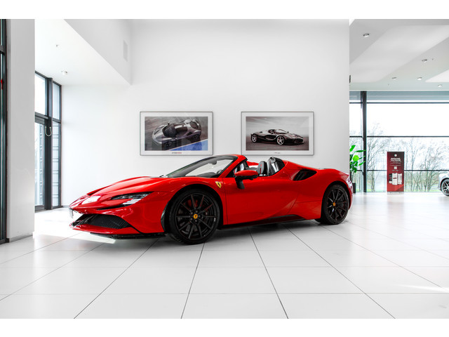 Ferrari SF90 Spider