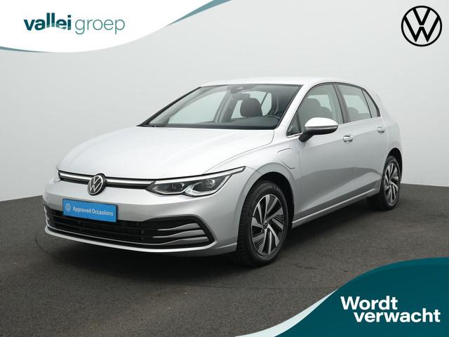 Volkswagen Golf 2022 Hybride