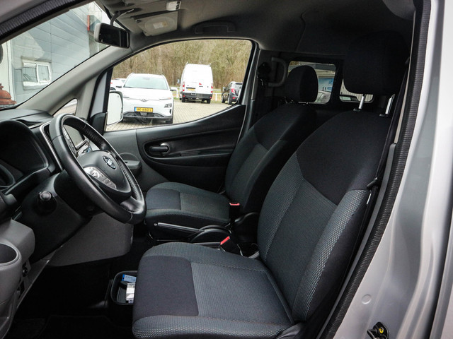 Nissan NV200