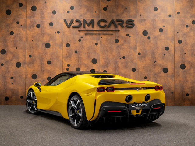 Ferrari SF90 Stradale