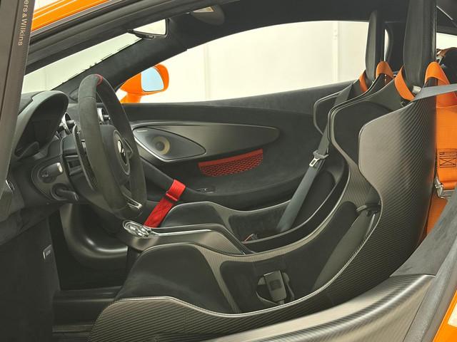 McLaren 620R