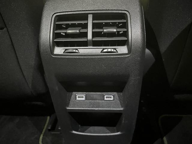 Peugeot E-308