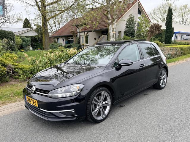 Volkswagen Golf 2020 Benzine