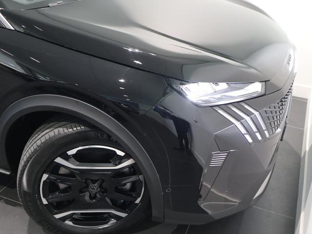 Peugeot E-3008