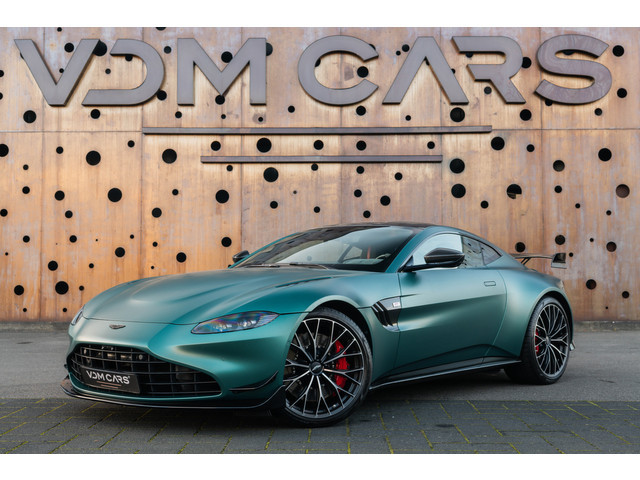 Aston Martin V8 Vantage 2023 Benzine