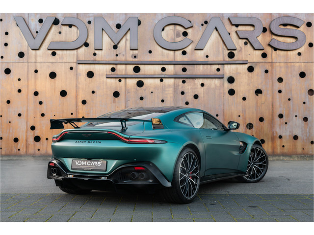 Aston Martin V8 Vantage