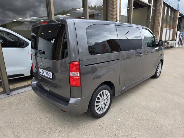 Peugeot e-Traveller