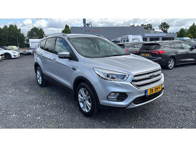 Ford Kuga 2019 Benzine