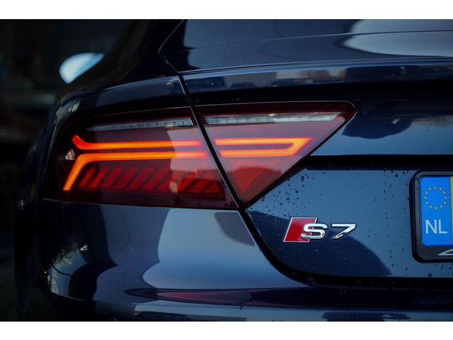 Audi S7