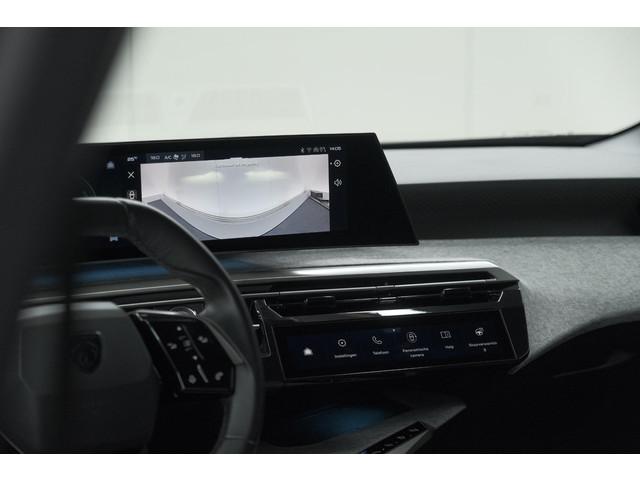 Peugeot E-5008